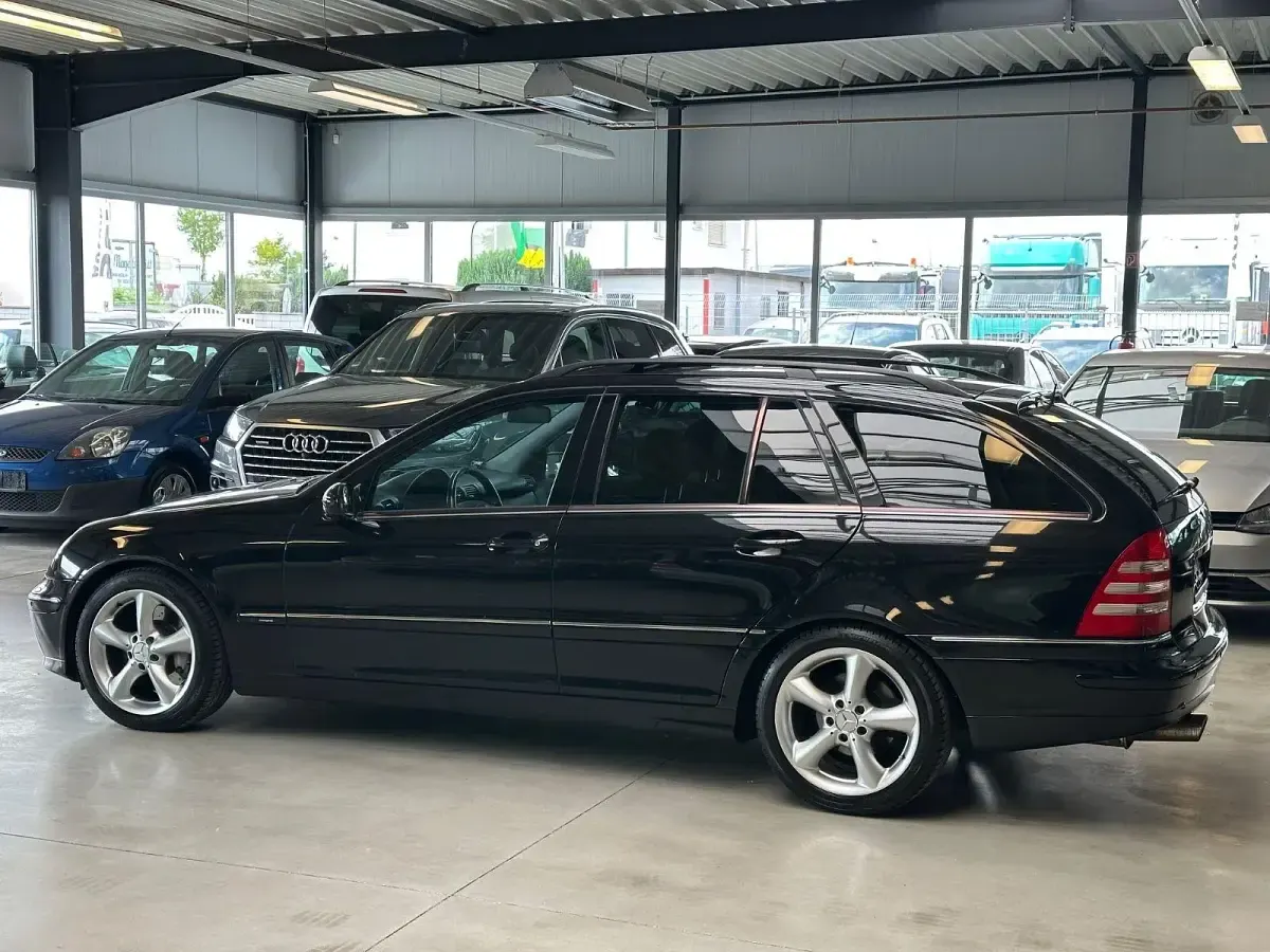 Gebraucht Mercedes C280 Avantgarde 231 PS (169 kW) 2006 Schwarz Kombi