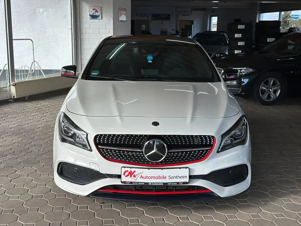 Gebraucht Mercedes CLA250 AMG line 218 PS (160 kW) 2017 Weiß Limousine