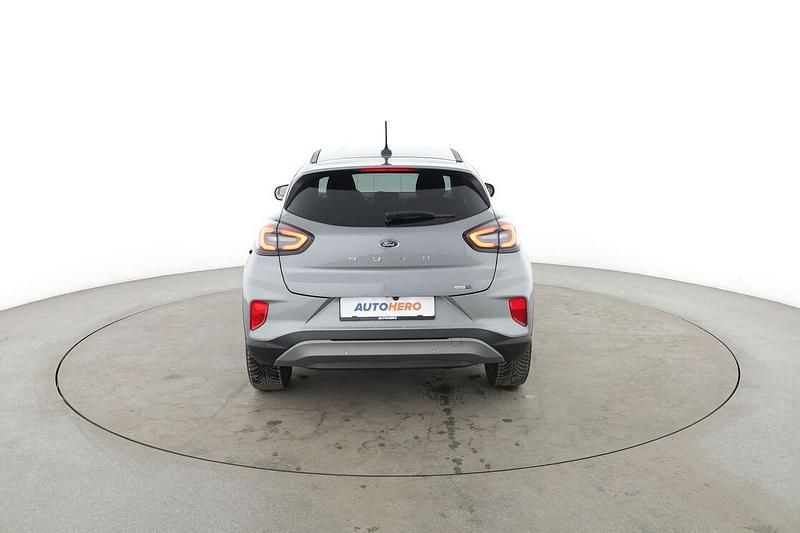 Gebraucht Ford Puma Titanium 125 PS (91 kW) 2022 Silber SUV