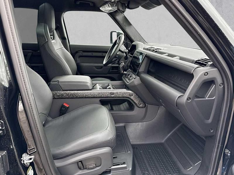 Neu Land Rover Defender Black Edition 635 PS (467 kW) 2025 Schwarz SUV