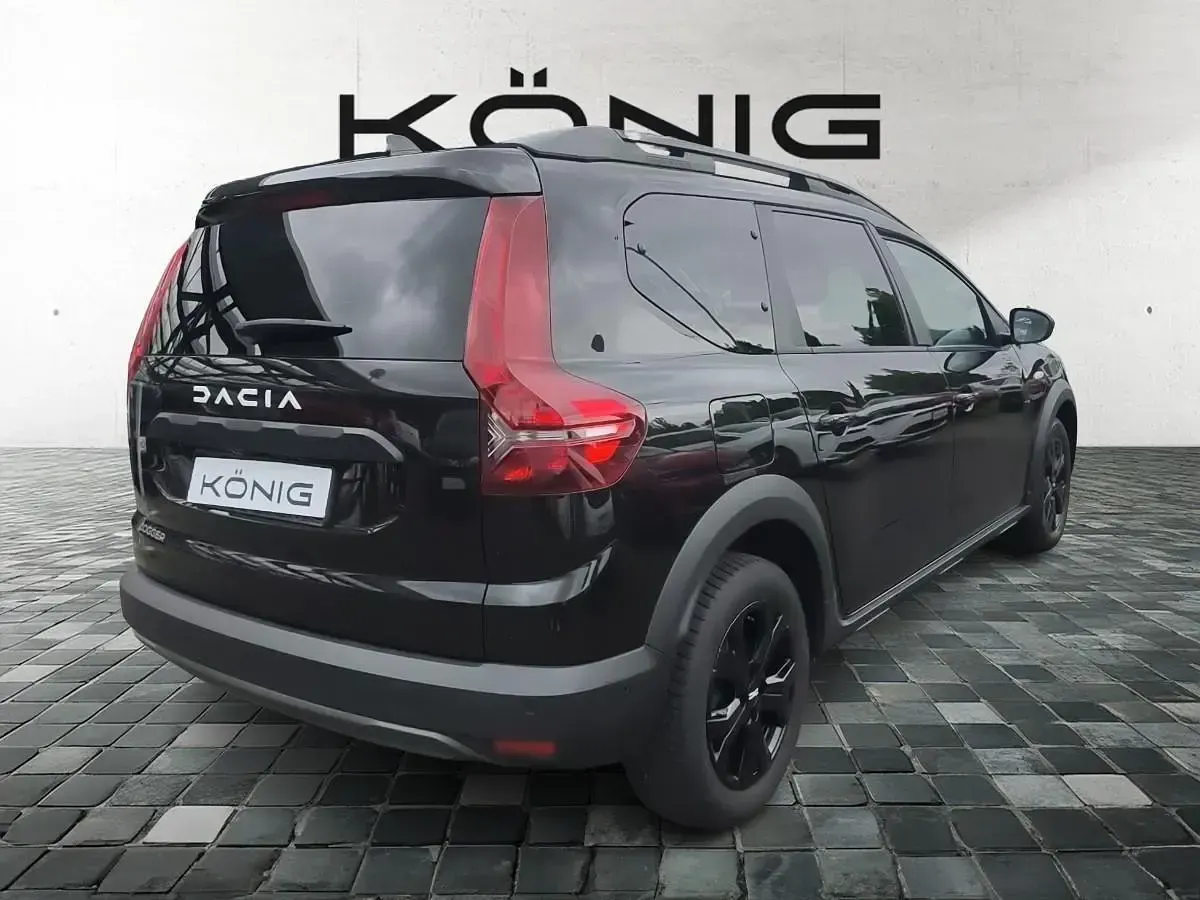 Gebraucht Dacia Jogger Extreme 91 PS (66 kW) 2023 Schwarz Van / Kleinbus