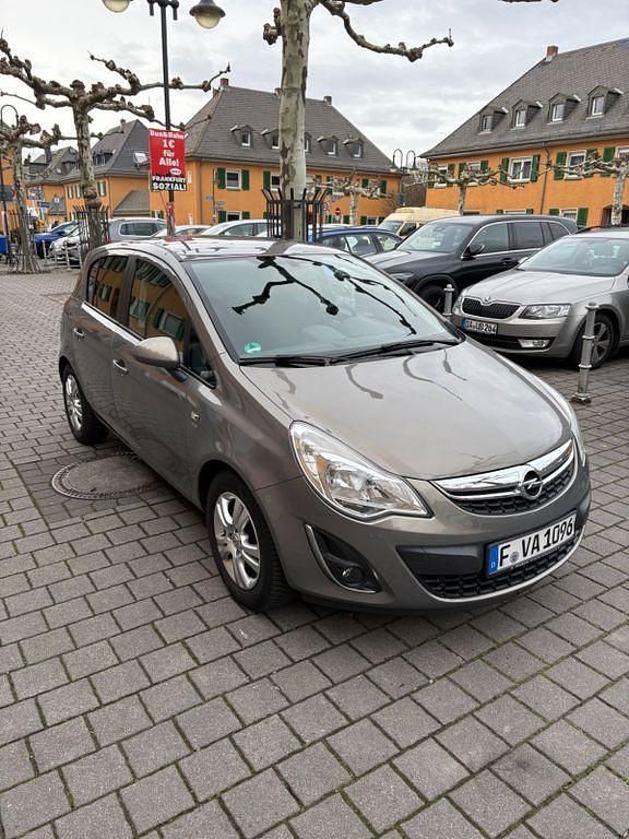 Gebraucht Opel Corsa Selection 87 PS (63 kW) 2011 Braun Kleinwagen