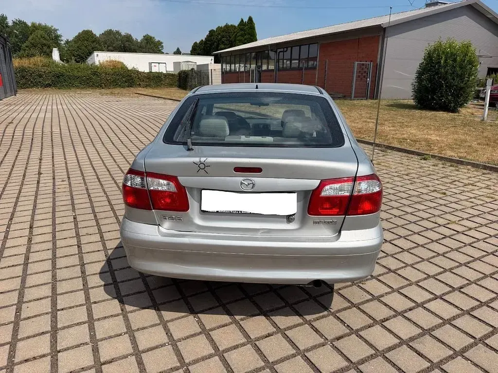 Gebraucht Mazda 626 116 PS (85 kW) 2001 Silber Limousine