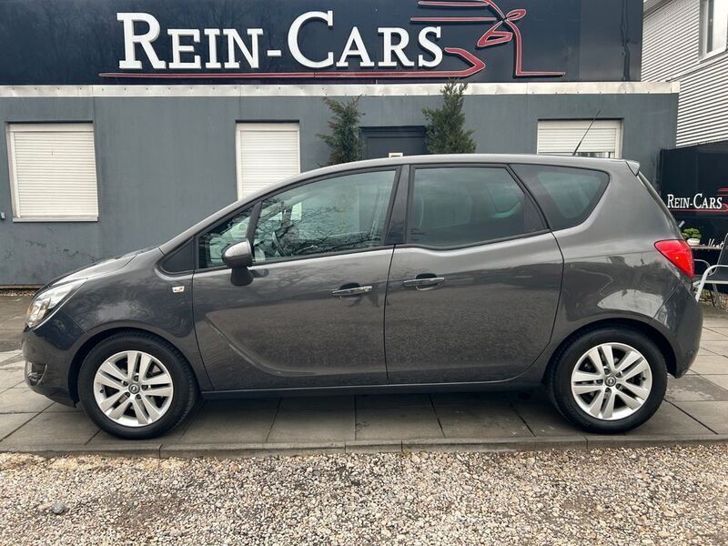 Gebraucht Opel Meriva Style 140 PS (102 kW) 2015 Grau Van / Kleinbus