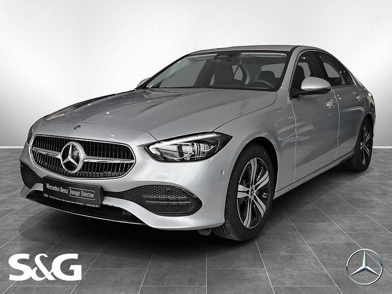 Gebraucht Mercedes C180 Avantgarde 170 PS (125 kW) 2024 Limousine
