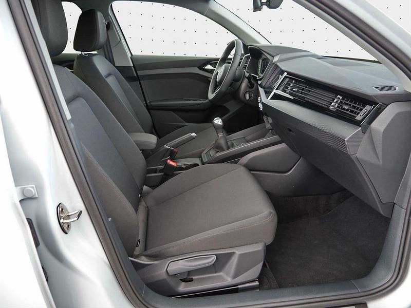 Gebraucht Audi A1 Sportback Advanced Plus 116 PS (85 kW) 2025 Gletscherweiß metallic Kleinwagen