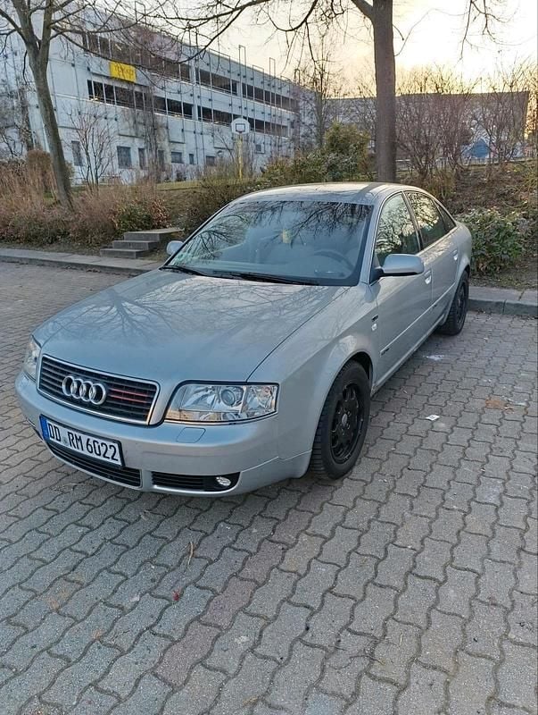 Gebraucht Audi A6 220 PS (161 kW) 2002 Silber Limousine