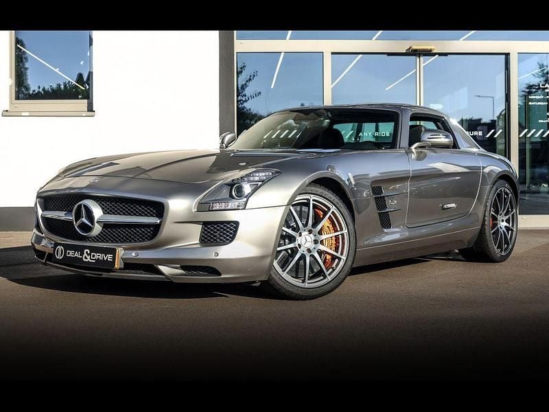 Grau Gebraucht 2010 Mercedes SLS AMG AMG Coupé | 169.990 € (Fairer Preis) - Bild 1/4