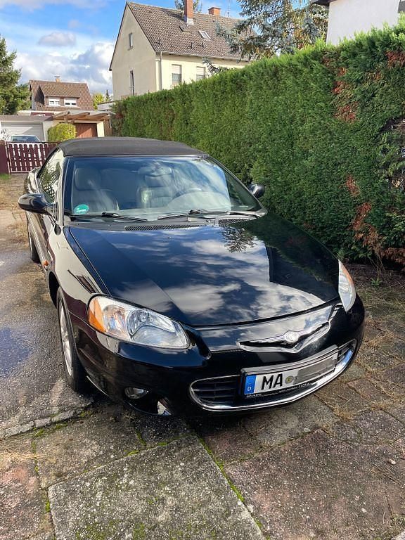 Gebraucht Chrysler Sebring Cabriolet 203 PS (149 kW) 2002 Schwarz Cabrio