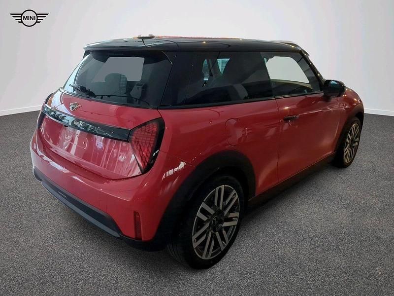 Gebraucht Mini Cooper Classic 156 PS (114 kW) 2024 Rot Kleinwagen