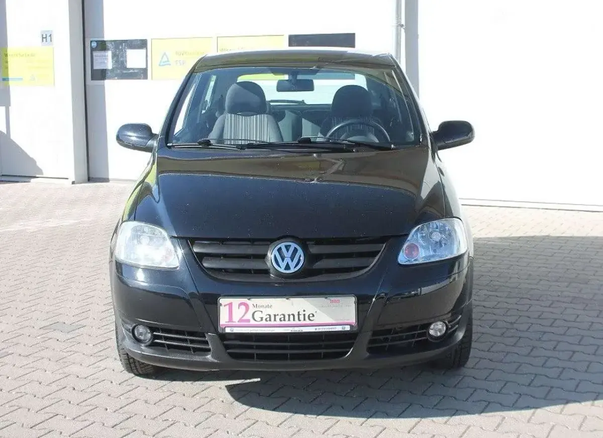 Używany VW Fox 54 KM (39 kW) 2006 Czarny Hatchback