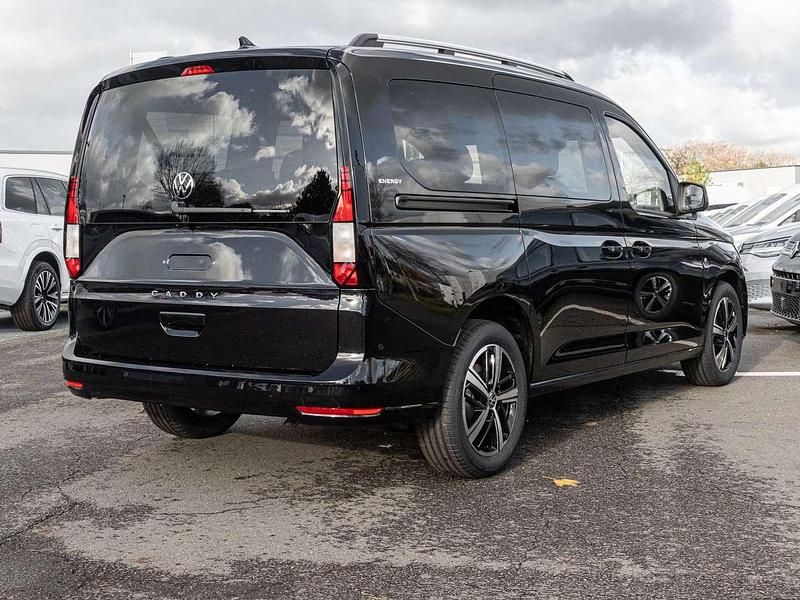 Neu VW Caddy Maxi Life 116 PS (85 kW) 2025 Deep black perleffekt Van / Kleinbus