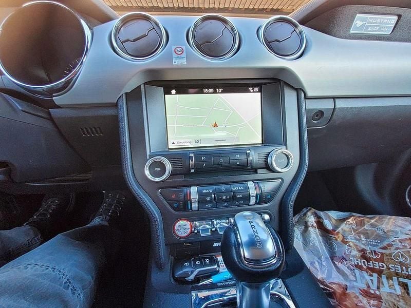 Gebraucht Ford Mustang GT 421 PS (309 kW) 2017 Schwarz Coupé