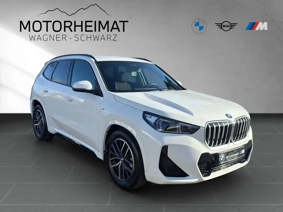 Gebraucht BMW X1 M Sport 326 PS (239 kW) 2025 Alpinweiß uni SUV