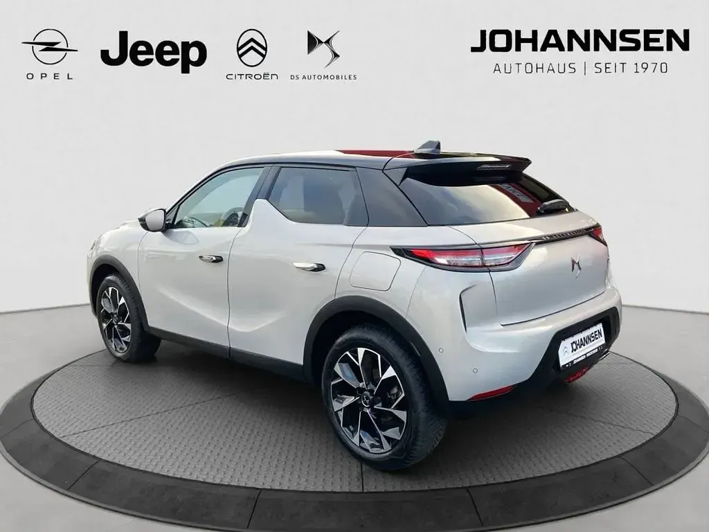 Gebraucht DS Automobiles DS3 Opera 131 PS (96 kW) 2024 Grau/lackierung chrystal pearl/t (metallic) SUV