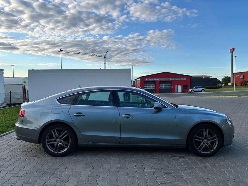 Gebraucht Audi A5 Sportback Ambiente 239 PS (175 kW) 2010 Grau Kleinwagen