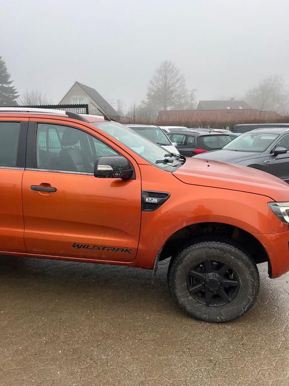 Gebraucht Ford Ranger Wildtrack 200 PS (147 kW) 2014 Orange Abholung