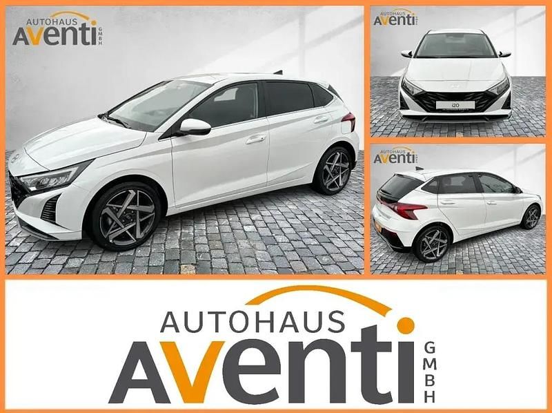 Weiß Gebraucht 2024 Hyundai i20 Prime Limousine | 19.199 € (Superpreis) - Bild 1/4