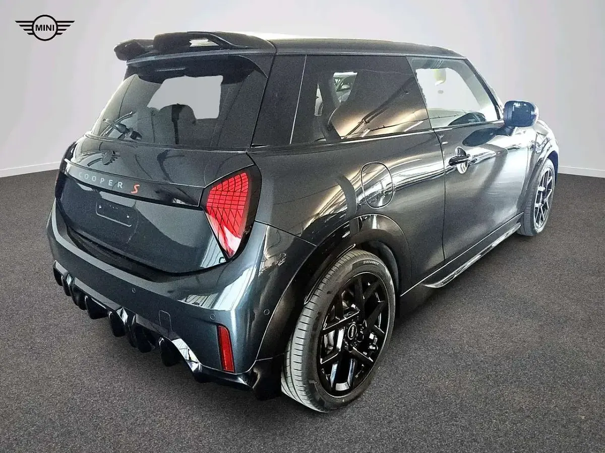 Gebraucht Mini John Cooper Works 204 PS (150 kW) 2025 Grau Kleinwagen
