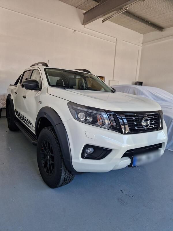 Weiß Gebraucht 2019 Nissan Navara Abholung | 31.000 € (Teuer) - Bild 1/4