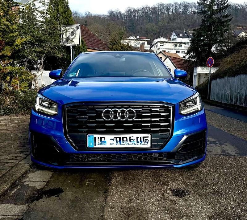 Gebraucht Audi Q2 Sport 190 PS (139 kW) 2018 Blau SUV