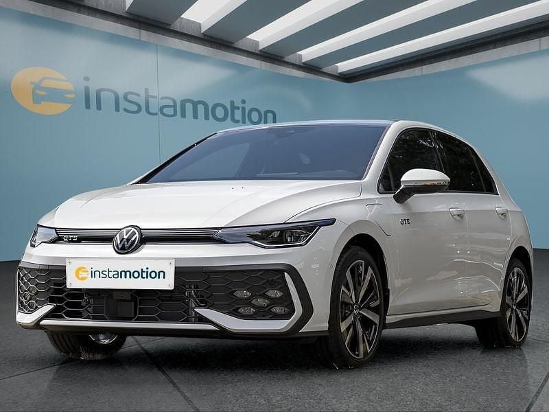 Weiß Gebraucht 2024 VW Golf VIII GTE Kleinwagen | 34.799 € (Superpreis) - Bild 1/4