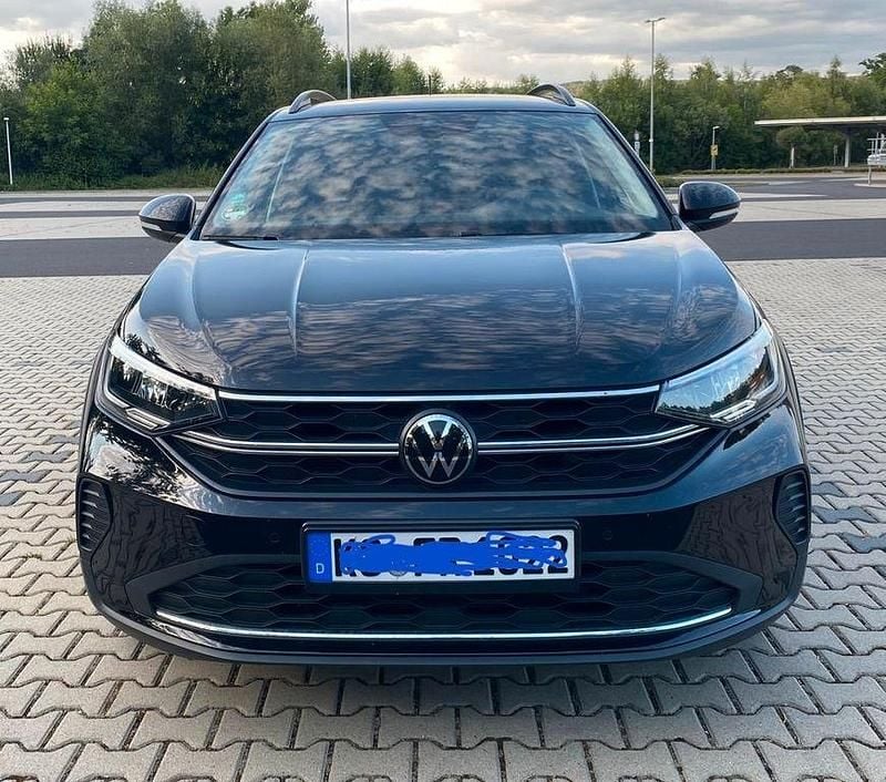 Gebraucht VW Taigo Move 110 PS (80 kW) 2024 Schwarz SUV