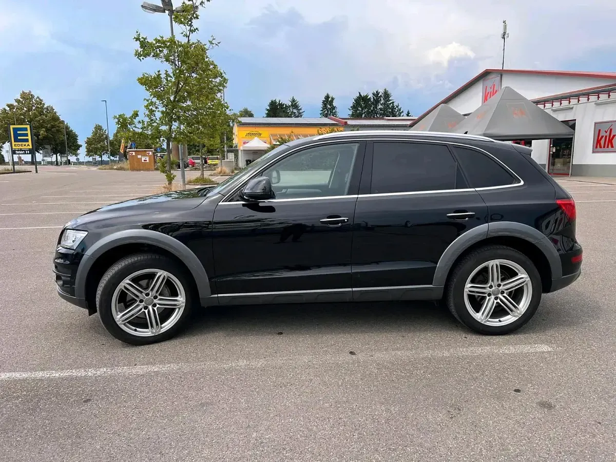 Gebraucht Audi Q5 190 PS (139 kW) 2016 Schwarz SUV
