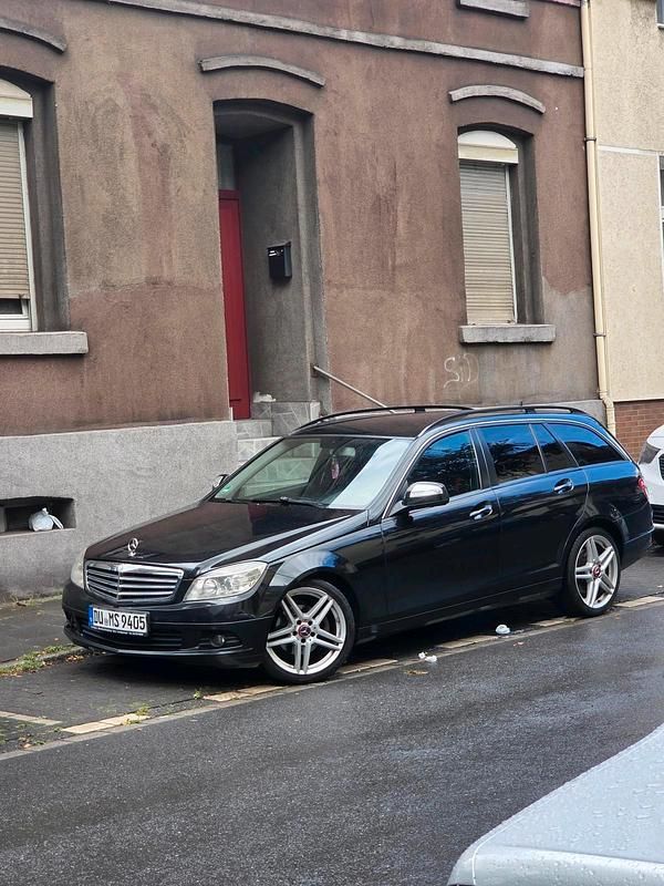 Schwarz Gebraucht 2007 Mercedes C220 Kombi | 4.300 € (Fairer Preis) - Bild 1/4