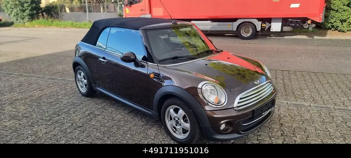 Käytetty Mini Cooper Cabriolet 122 HP (89 kW) 2011 Ruskea Avoauto