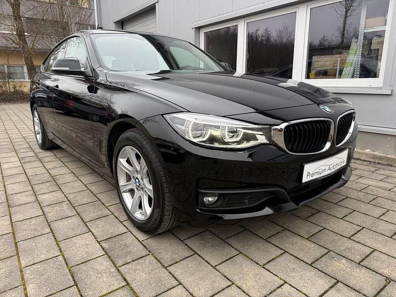 Schwarz Gebraucht 2017 BMW 320 Gran Turismo Limousine | 19.900 € (Fairer Preis) - Bild 1/4