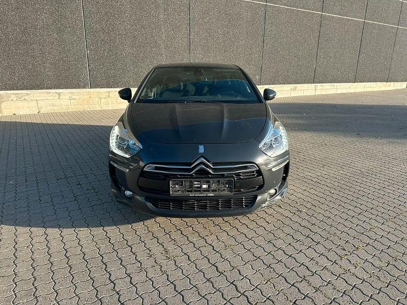 Gebraucht Citroën DS5 Chic 179 PS (131 kW) 2014 Grau Kleinwagen