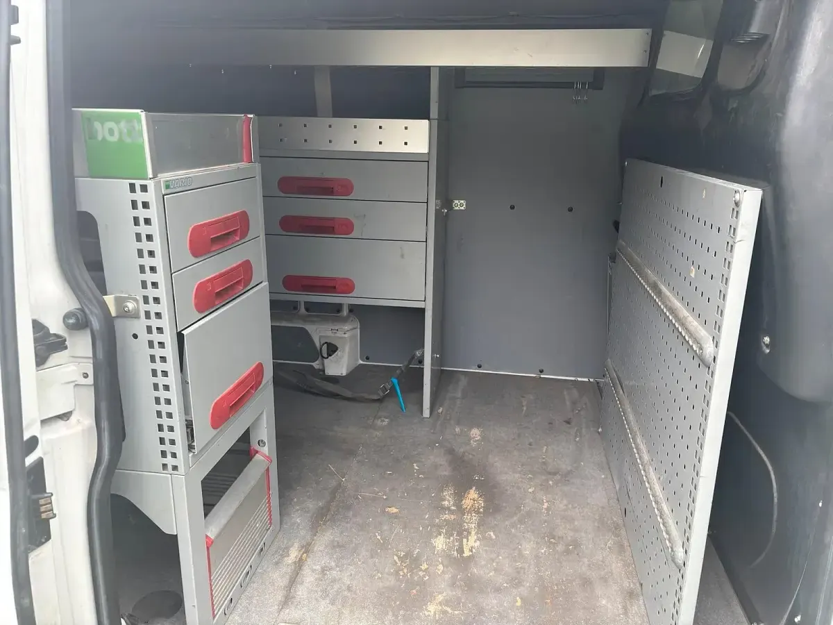 Gebraucht VW Multivan 140 PS (102 kW) 2011 Weiß Van / Kleinbus