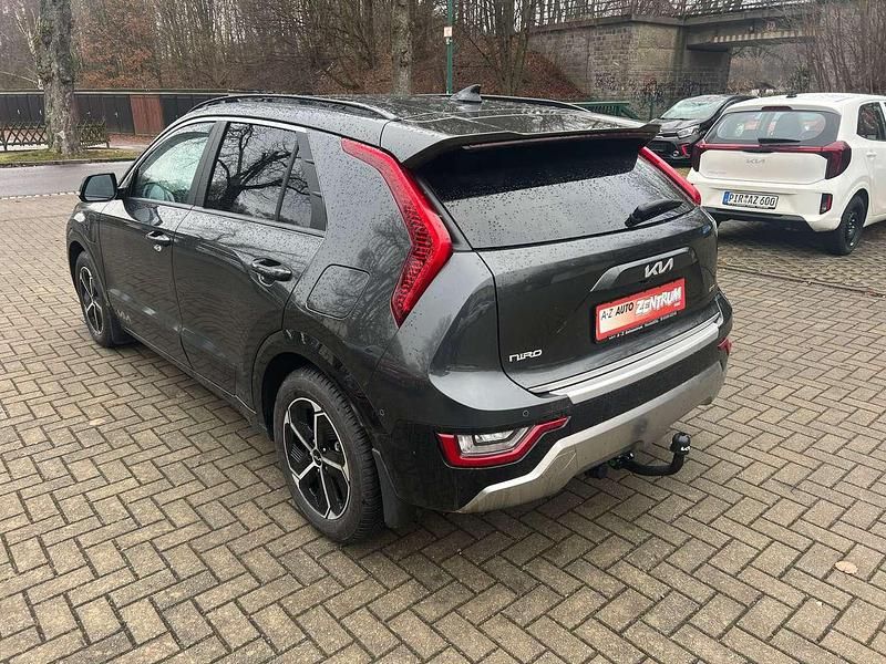 Gebraucht Kia Niro Spirit 105 PS (77 kW) 2024 (agt) interstellar grau met. SUV