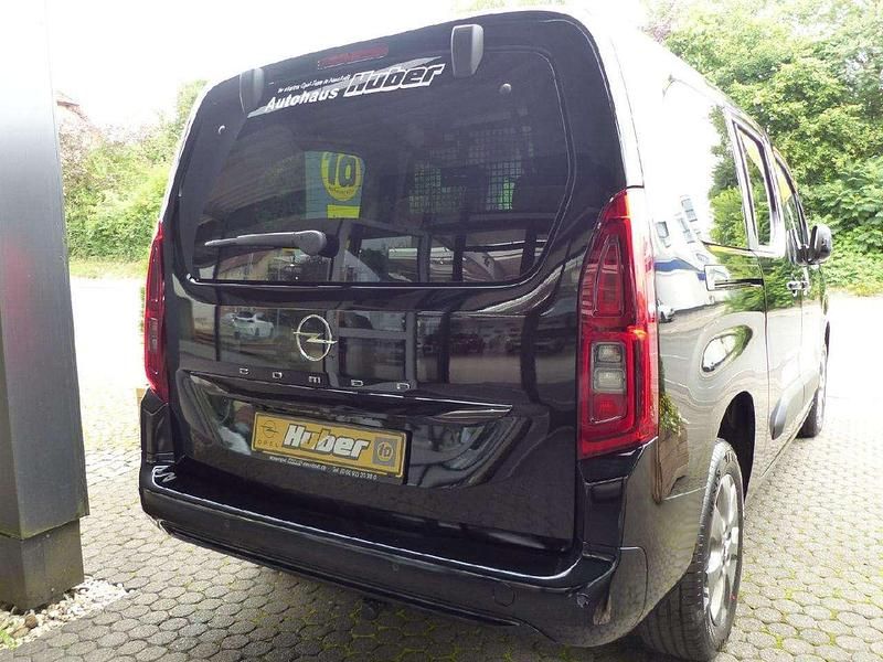 Gebraucht Opel Combo Edition 131 PS (96 kW) 2025 Schwarz Van / Kleinbus