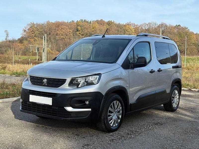 Silber Gebraucht 2020 Peugeot Rifter Active Van / Kleinbus | 9.900 € (Superpreis) - Bild 1/4