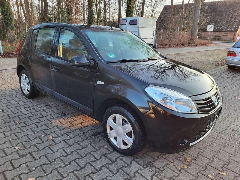 Gebraucht Dacia Sandero Ambiance 75 PS (55 kW) 2011 Perlmuttschwarz Kleinwagen