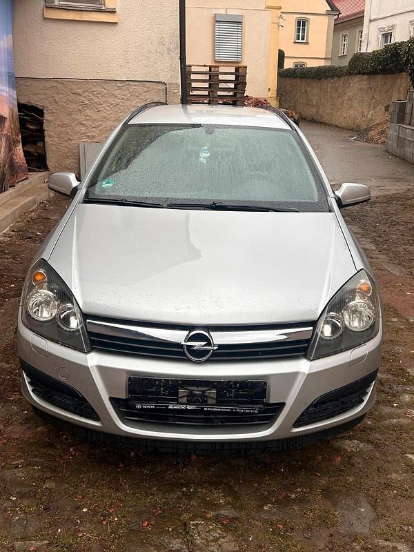 Gebraucht Opel Astra 2006 Grau Limousine