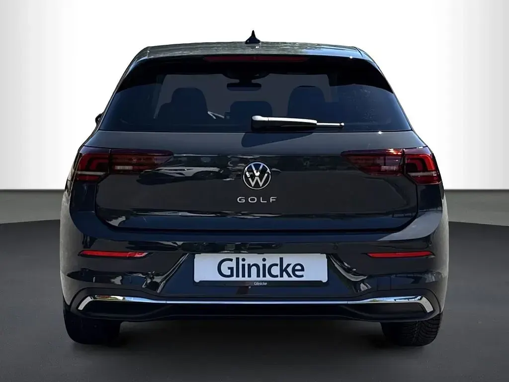 Gebraucht VW Golf VIII 116 PS (85 kW) 2026 Uranograu Limousine
