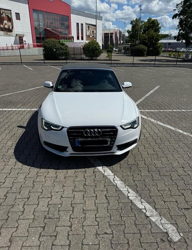 Weiß Gebraucht 2013 Audi A5 Cabriolet S-Line Cabrio | 12.950 € (Guter Preis) - Bild 1/4