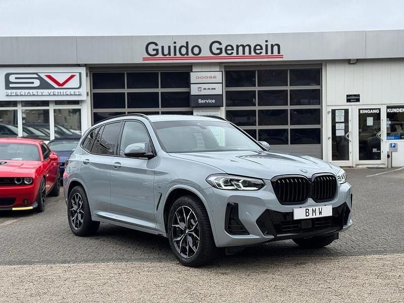 Grau Gebraucht 2023 BMW X3 M Sport SUV | 47.800 € (Guter Preis) - Bild 1/4