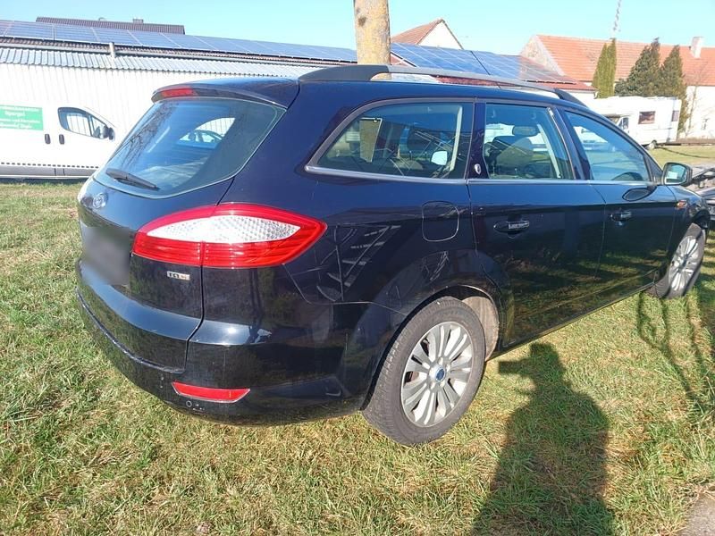 Gebraucht Ford Mondeo 140 PS (102 kW) 2008 Kombi