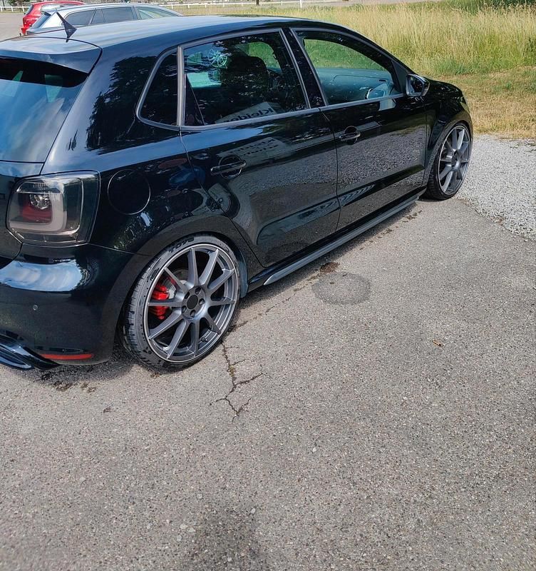 Schwarz Gebraucht 2011 VW Polo GTI Kleinwagen | 9.300 € (Fairer Preis) - Bild 1/4