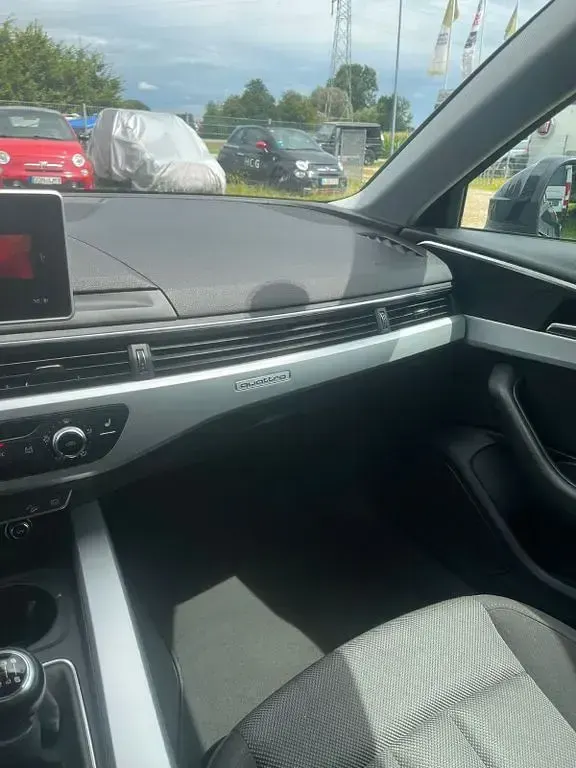 Gebraucht Audi A4 Allroad 190 PS (139 kW) 2018 Blau Kombi