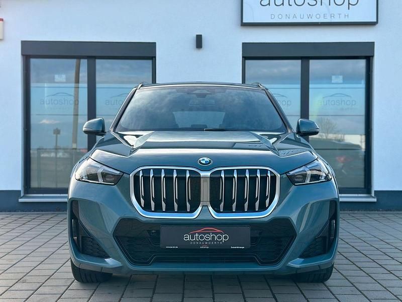 Gebraucht BMW X1 M Sport 163 PS (119 kW) 2024 Grün SUV