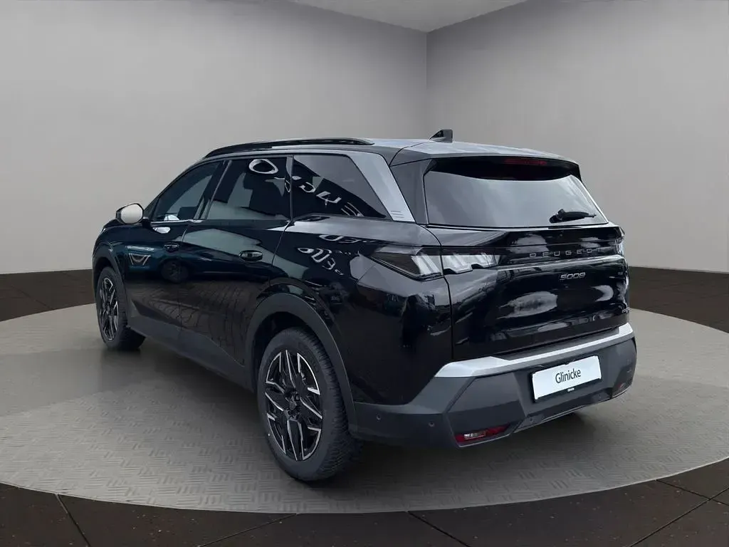 Gebraucht Peugeot 5008 Allure 145 PS (106 kW) 2025 Met. perla nera schwarz SUV
