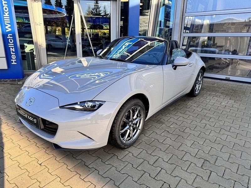 Neu Mazda MX5 Exclusive-Line 132 PS (97 kW) 2025 Grau Cabrio
