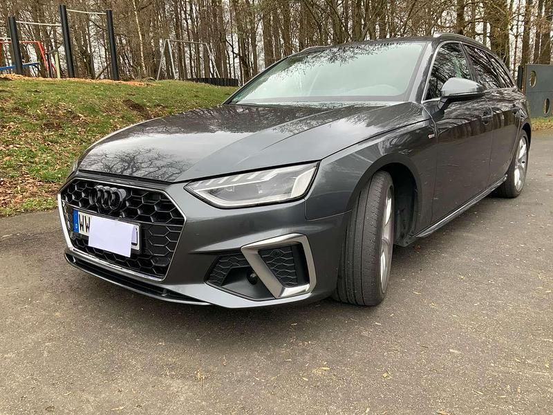 Gebraucht Audi A4 S-Line 190 PS (139 kW) 2020 Grau Kombi