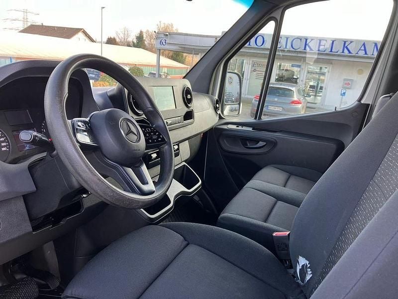 Gebraucht Mercedes Sprinter 143 PS (105 kW) 2020 Arktikweiss Van