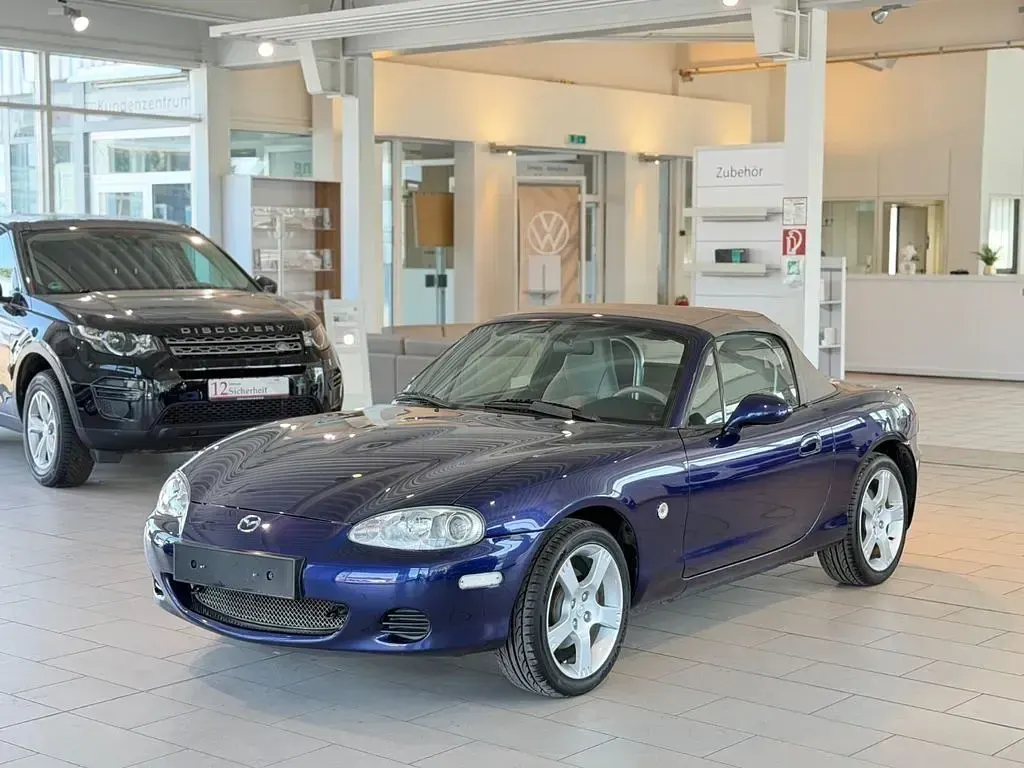 Gebraucht Mazda MX5 Inclusive 110 PS (80 kW) 2003 Blau Cabrio